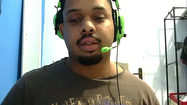 Snapshot of Mobtcreator23 chatting on 20, 5, 2026 Mobtcreator23 online show from 20, 5, 2026