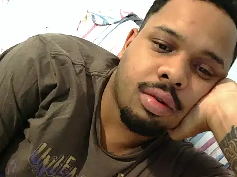 Snapshot of Mobtcreator23 chatting on 19, 5, 2026 Mobtcreator23 online show from 19, 5, 2026
