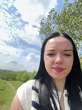 Vanesskaa online show from 8, 5, 2026