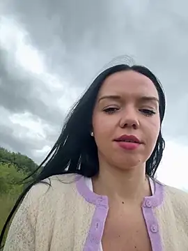 Vanesskaa online show from 17, 6, 2026