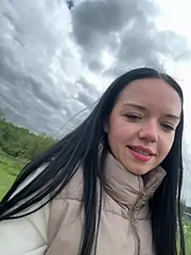 Vanesskaa online show from 6, 5, 2026