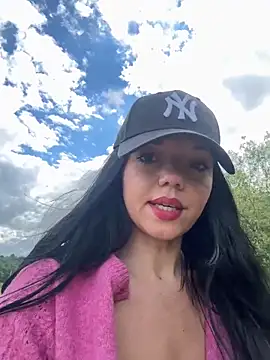 Vanesskaa online show from 8, 6, 2026