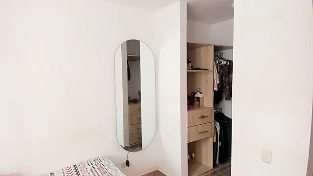 rose scottt online show from 25, 2, 2026