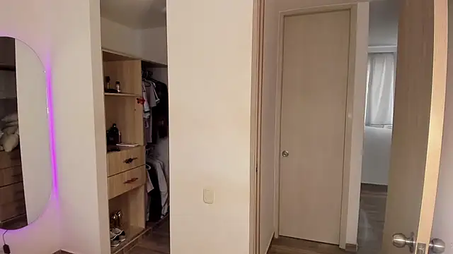 rose scottt online show from 28, 11, 2025