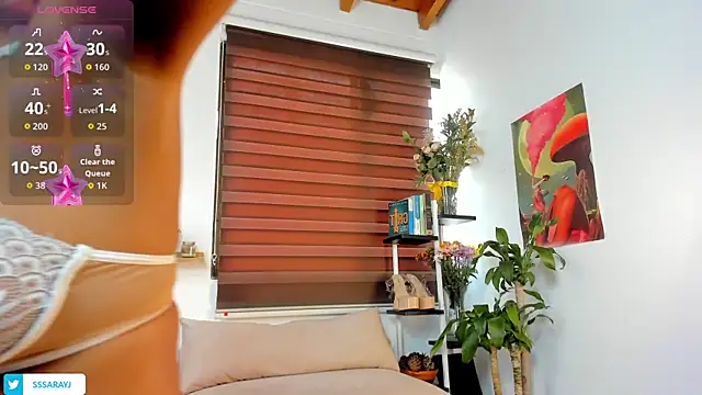 Snapshot of Saraycum chatting on 22, 10, 2025 Saraycum online show from 22, 10, 2025