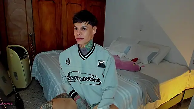 Snapshot of Jordyrodriiguez chatting on 22, 12, 2024 Jordyrodriiguez online show from 22, 12, 2024