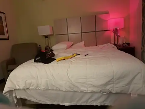 Snapshot of FrankieKentucky chatting on 15, 12, 2025 FrankieKentucky online show from 15, 12, 2025