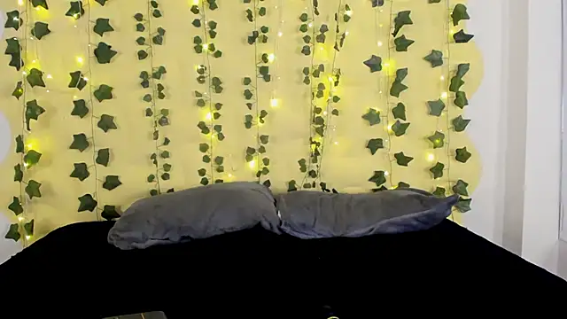 Natasha Nasty2 online show from 2, 2, 2025