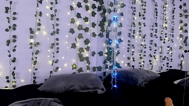 Natasha Nasty2 online show from 24, 1, 2025