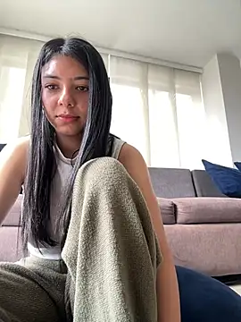 Liissa cute  online show from 13, 7, 2026