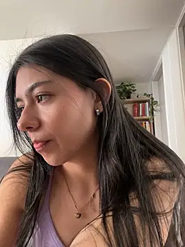 Liissa cute  online show from 10, 2, 2026