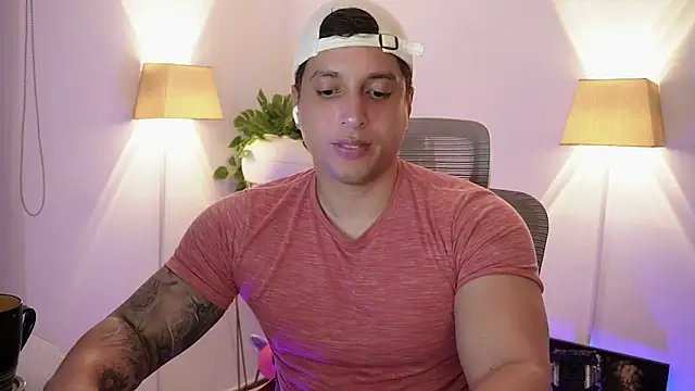 Snapshot of appolo_allen chatting on 31, 5, 2026 appolo allen online show from 31, 5, 2026