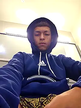 Yoko0381 online show from 3, 12, 2025