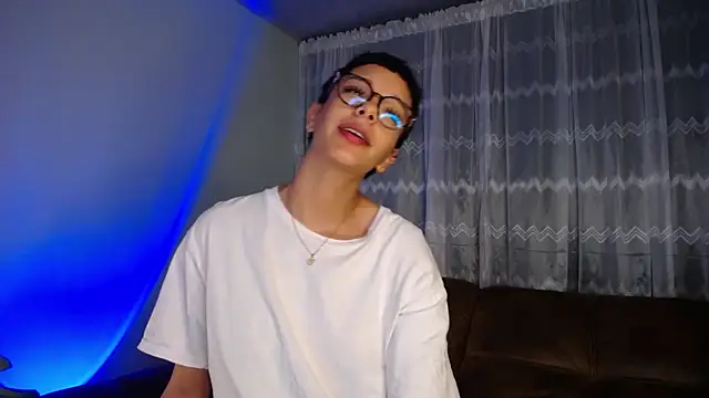 peyton golden1 online show from 27, 1, 2025