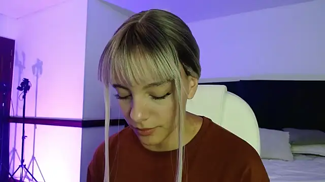 peyton golden1 online show from 23, 2, 2026