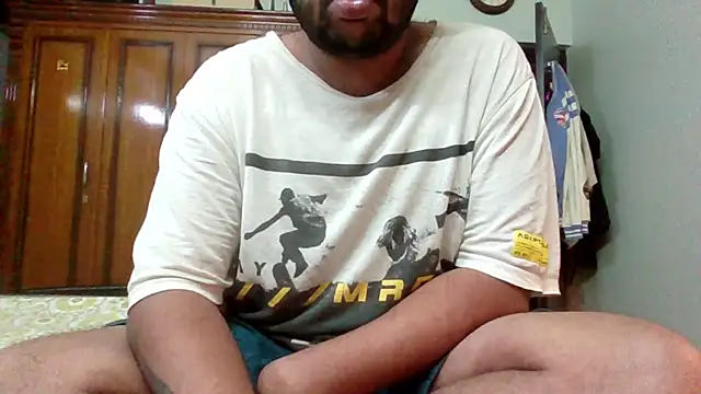 Snapshot of whoreboi98 chatting on 19, 12, 2024 whoreboi98 online show from 19, 12, 2024