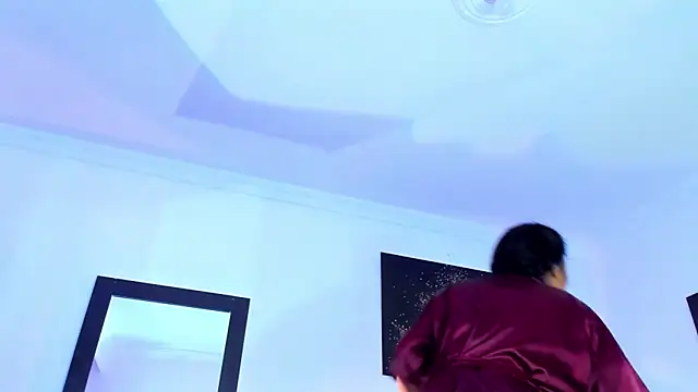 KimberlyBanks2 online show from 6, 2, 2026