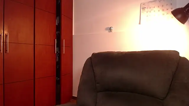 Snapshot of NEXT_DOOR_GIRL_ chatting on 6, 11, 2025 NEXT DOOR GIRL online show from 6, 11, 2025