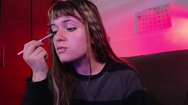 Snapshot of NEXT_DOOR_GIRL_ chatting on 30, 11, 2025 NEXT DOOR GIRL online show from 30, 11, 2025