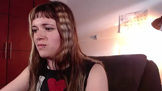 Snapshot of NEXT_DOOR_GIRL_ chatting on 10, 11, 2025 NEXT DOOR GIRL online show from 10, 11, 2025