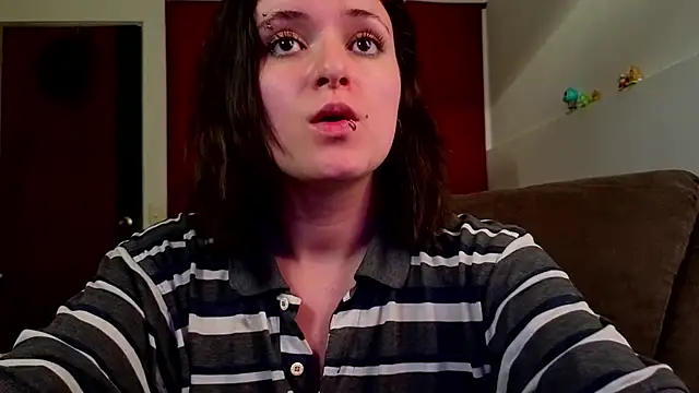 NEXT DOOR GIRL  online show from 7, 4, 2026