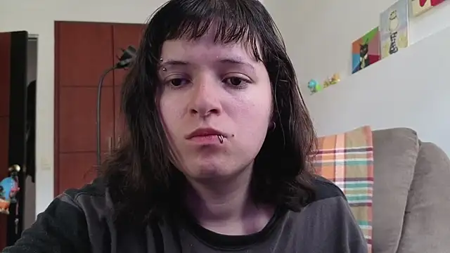 Snapshot of NEXT_DOOR_GIRL_ chatting on 17, 5, 2026 NEXT DOOR GIRL online show from 17, 5, 2026