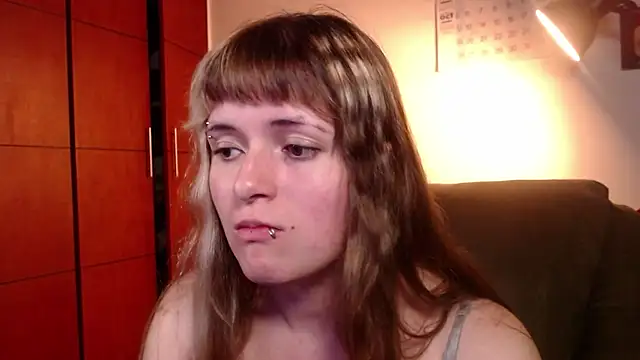 Snapshot of NEXT_DOOR_GIRL_ chatting on 18, 10, 2025 NEXT DOOR GIRL online show from 18, 10, 2025