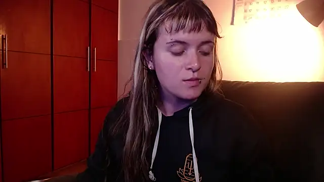 Snapshot of NEXT_DOOR_GIRL_ chatting on 15, 11, 2025 NEXT DOOR GIRL online show from 15, 11, 2025