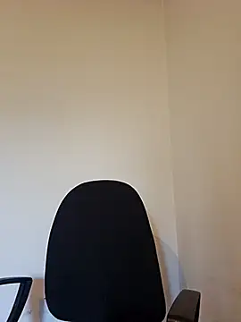 Selenna emma online show from 18, 9, 2025