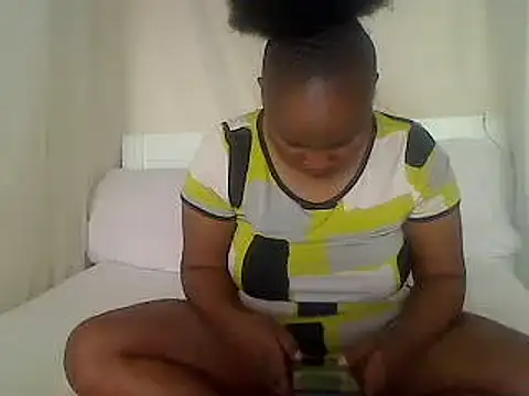 browndolly12 online show from 20, 2, 2025