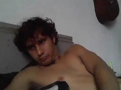 Snapshot of pedrodavid_ chatting on 16, 12, 2024 pedrodavid online show from 16, 12, 2024