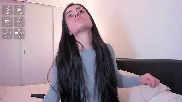 guccipussy1 online show from 4, 2, 2025