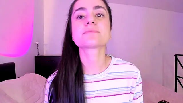 guccipussy1 online show from 19, 3, 2025