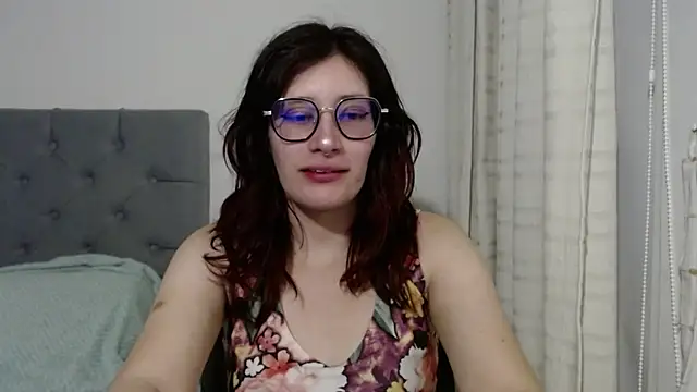 Snapshot of mariana124- chatting on 22, 1, 2025 mariana124- online show from 22, 1, 2025