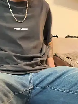 Snapshot of max_modus chatting on 9, 10, 2025 max modus online show from 9, 10, 2025