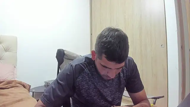 Himoreno25 online show from 8, 5, 2026