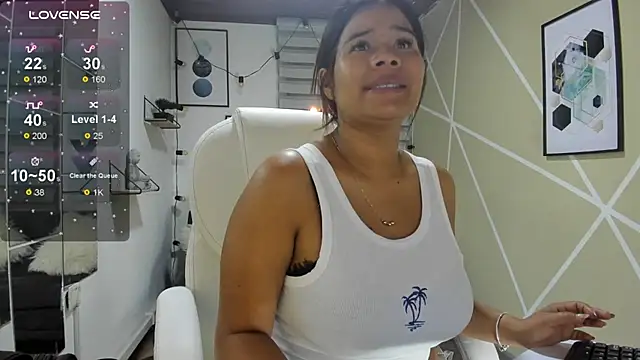 Enma  clark online show from 3, 2, 2026