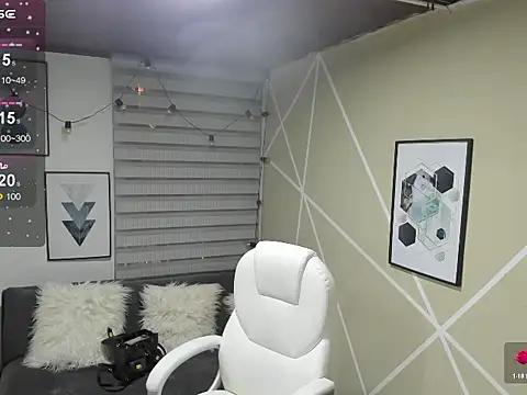 Enma  clark online show from 28, 2, 2026