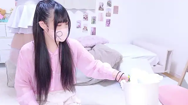 Snapshot of Rico-pin chatting on 4, 11, 2025 Rico-pin online show from 4, 11, 2025