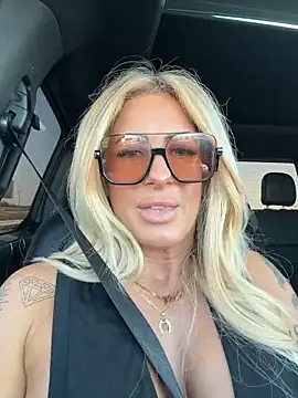 blondiluvsanal online show from 28, 2, 2026