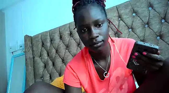 queen-goddess online show from 23, 12, 2024