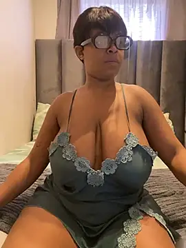 Snapshot of Saggy_areola95 chatting on 13, 5, 2026 Saggy areola95 online show from 13, 5, 2026