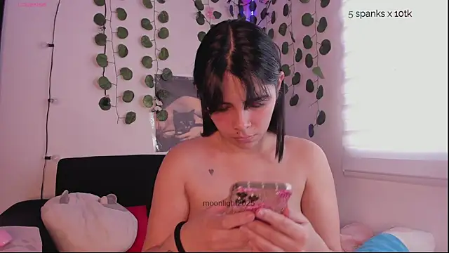 moonliiiight1 online show from 26, 10, 2025