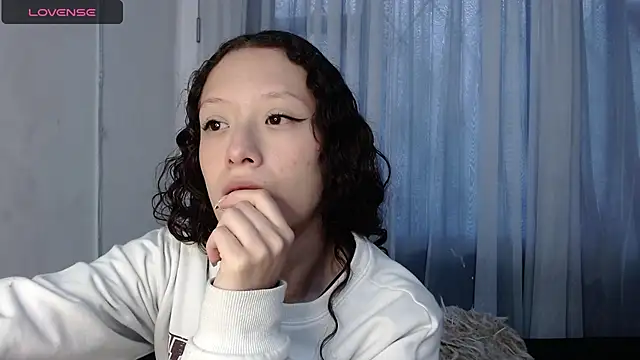 abbycutecs online show from 17, 11, 2025