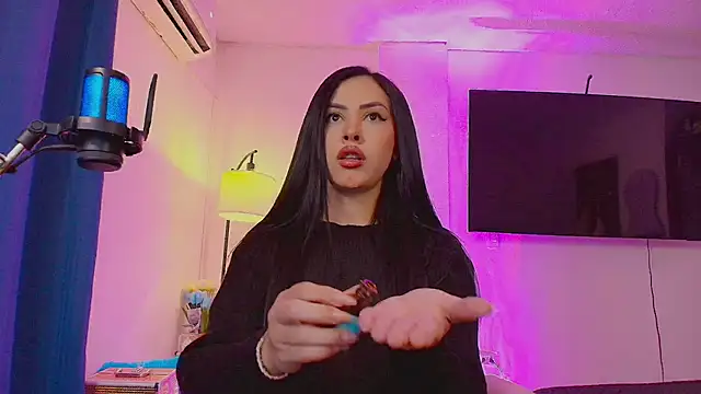 Maya Bluee online show from 21, 5, 2026