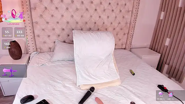 Maya Bluee online show from 10, 2, 2026