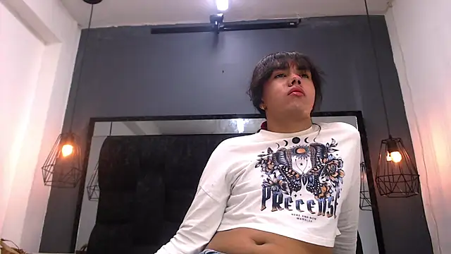 AndreaGil  online show from 7, 1, 2026