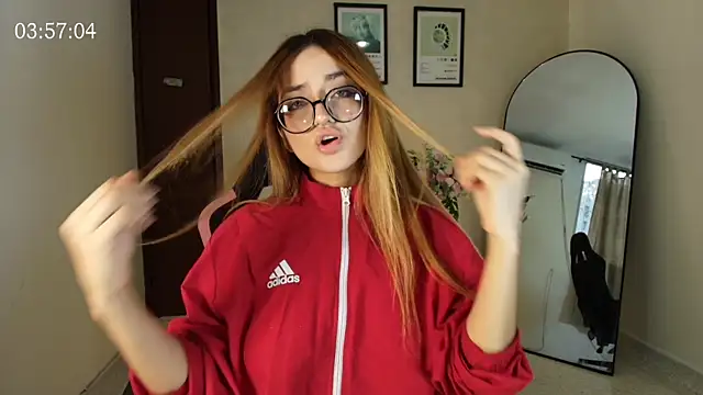 SweetJennaa online show from 24, 7, 2026