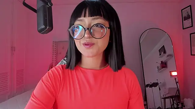 Snapshot of SweetJennaa chatting on 30, 10, 2025 SweetJennaa online show from 30, 10, 2025