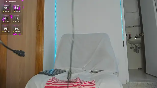 lily evil online show from 4, 12, 2025